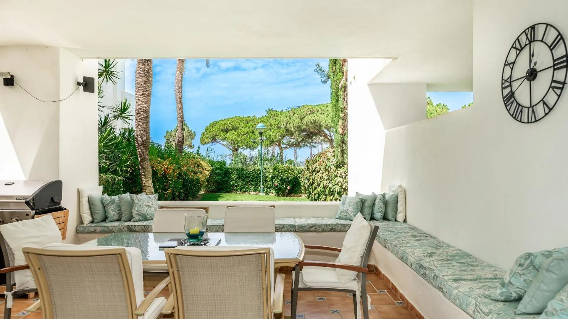 Palm Beach - Luxury At First Line Marbella 0*,